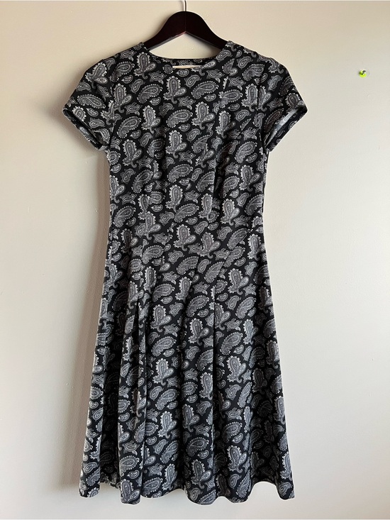 Michael Kors Dresses & Skirts - Michael Kors Black White Paisley Fit Flare Dress Short Sleeve Stretch Career